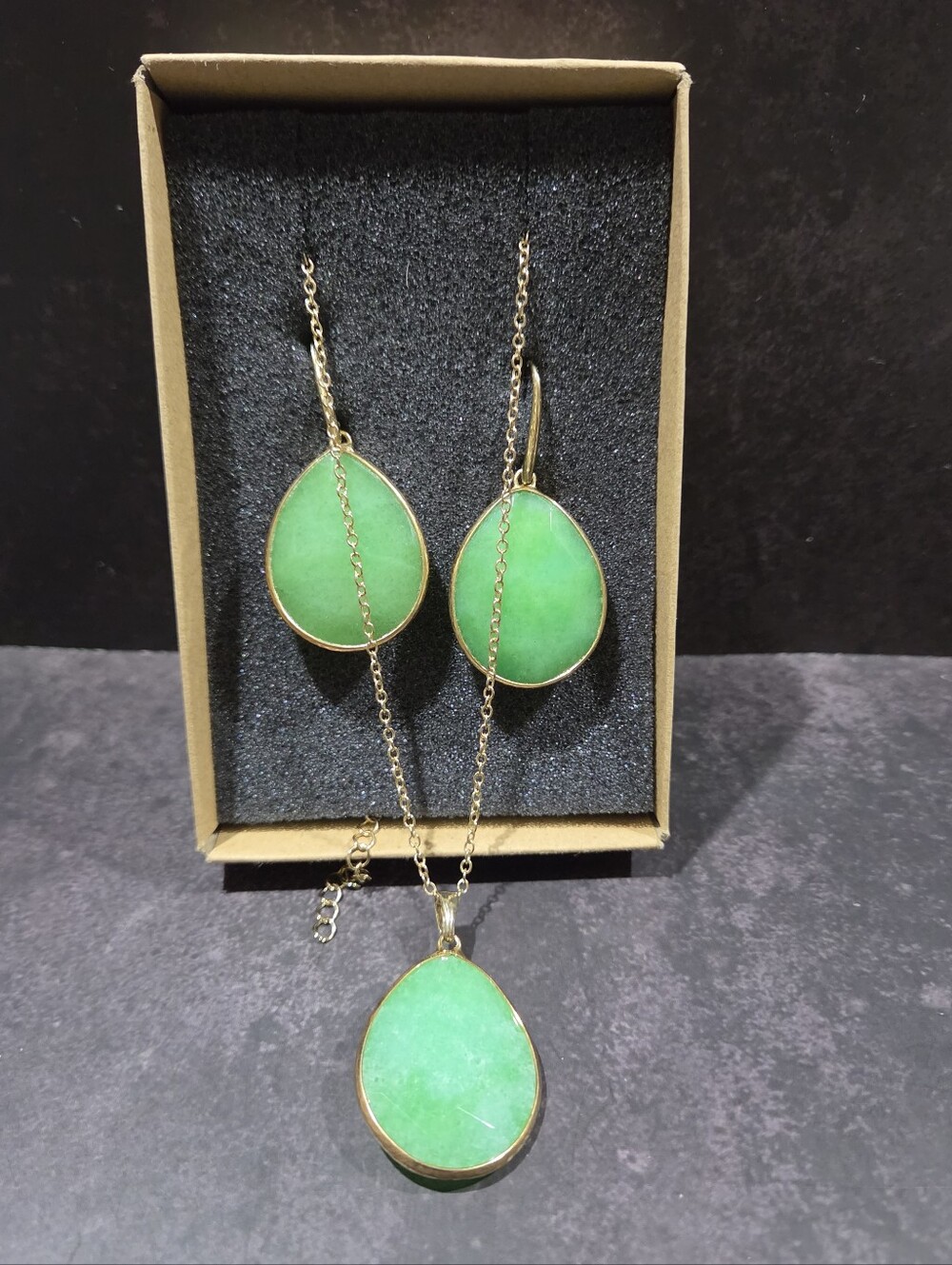 Beautiful Box Sets, Necklace & Earrings Choose 1 - Picture 2 of 4